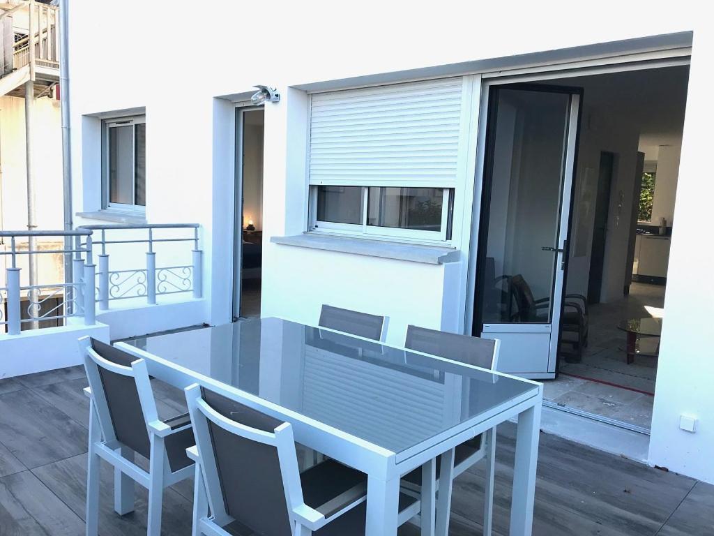 דירות לה רושל Vue Superbe Sur Tour De La Lanterne T2 Avec Terrasse Remparts 2 מראה חיצוני תמונה